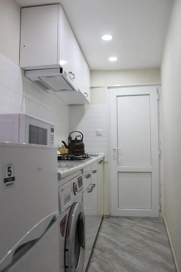 Centre Apartment On Rustaveli Av. Tbilisi